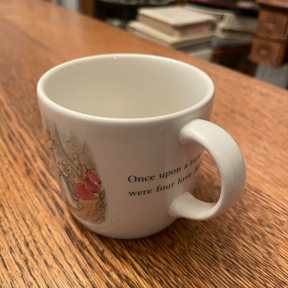 Vintage Wedgwood Peter Rabbit Two-Handled Bone China Coffee Cup Mug - Picture 5 of 7